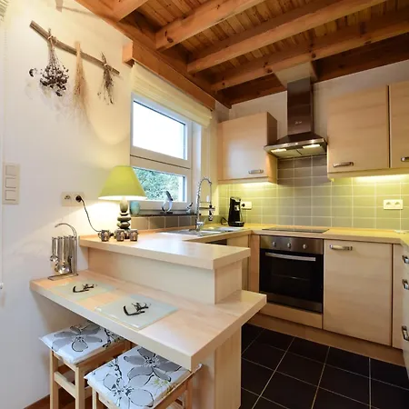 Dom wakacyjny In With Terrace, Garden Durbuy