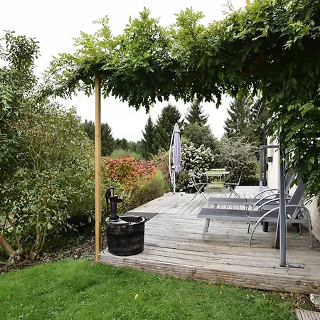 Dom wakacyjny In With Terrace, Garden